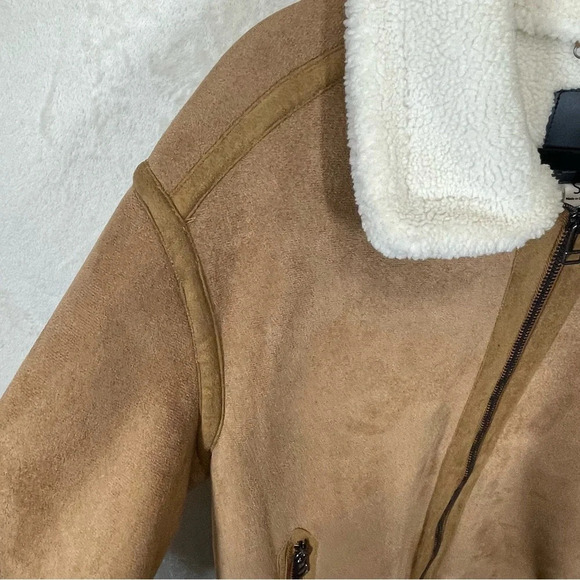 Blank NYC Snowed In Faux Fur Lined Jacket men’s small - Picture 8 of 14